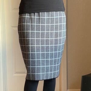 White House Black Market Monochrome Grid Pencil Skirt